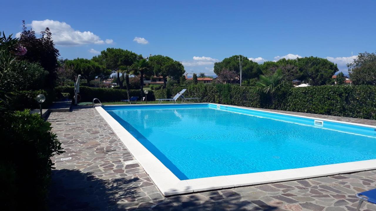 Azzurra Suite - Monolocale Con Piscina E Wifi Sirmione Exterior foto